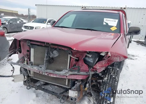 2006 Toyota Tacoma z USA, uszkodzony, nr VIN 5TENX22N76Z168085